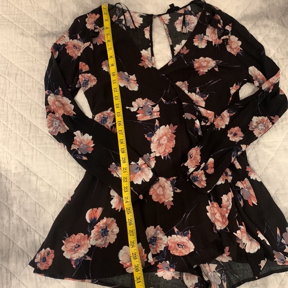 Cotton Candy LA Floral Romper - Picture 2 of 4